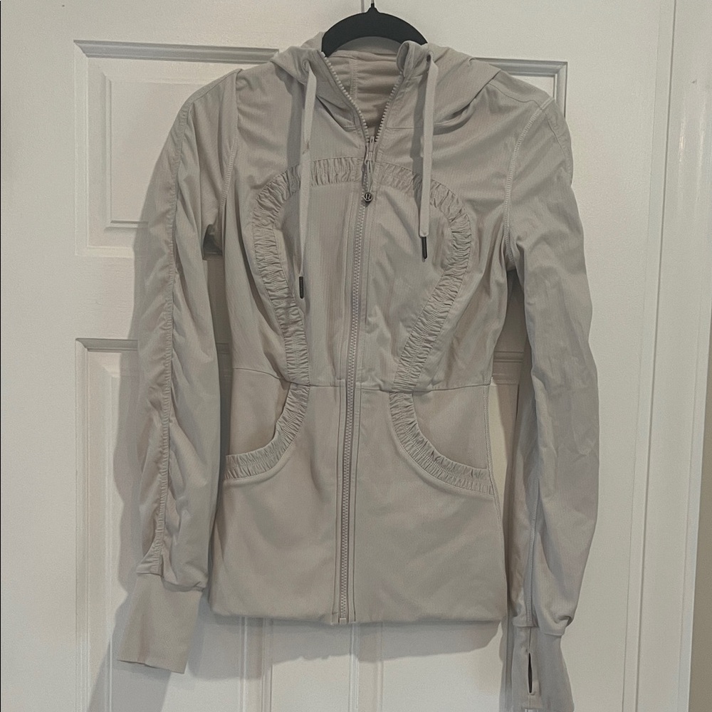 lululemon athletica Women's Light Gray Utility Jacket